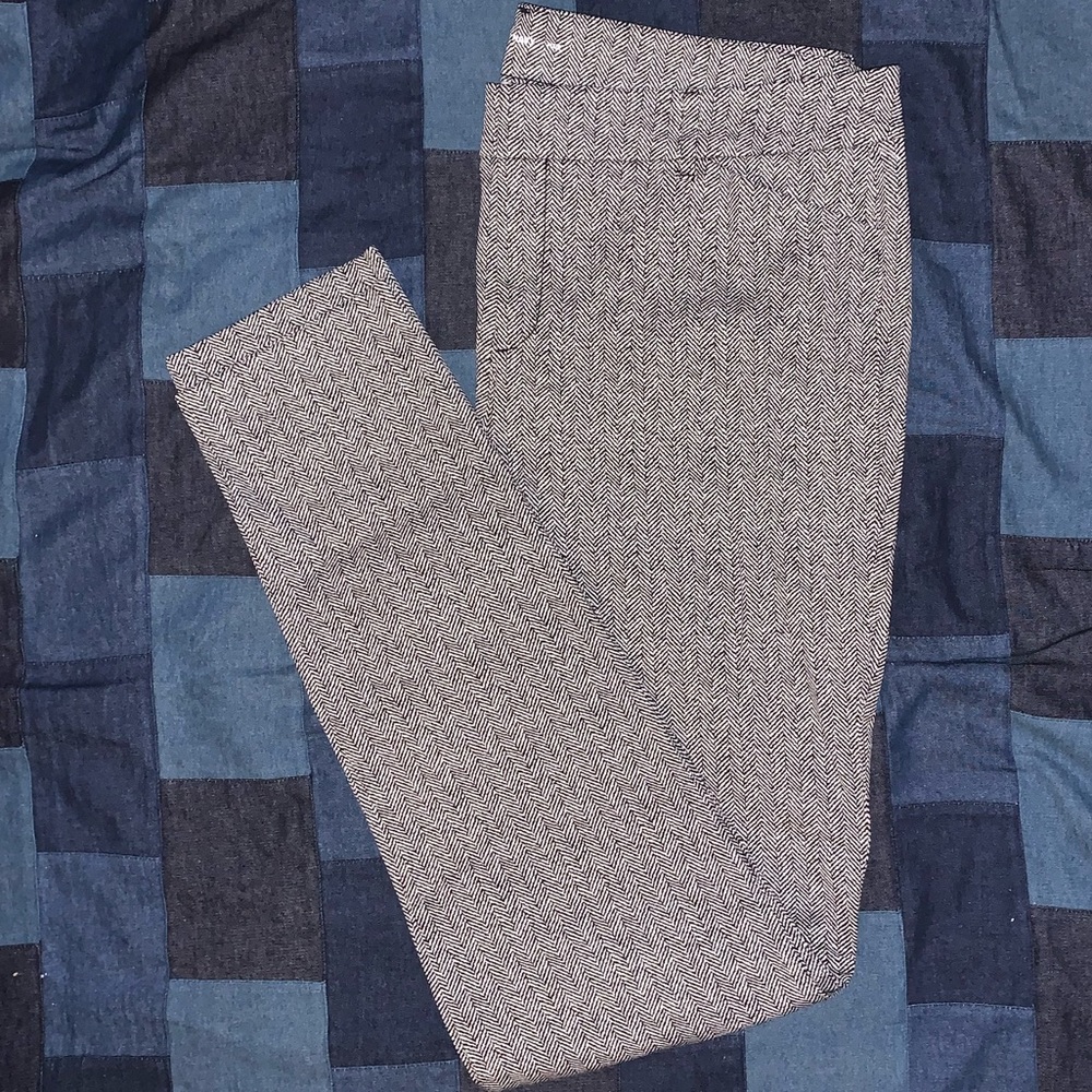 Old Navy Pixie Pants - image 1